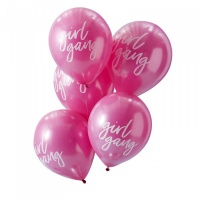 Růžové balónky s bílým nápisem 