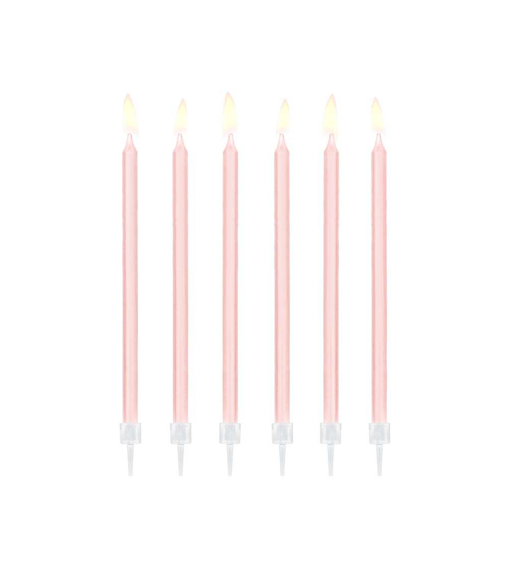 Svíčky ve světle růžové barvě