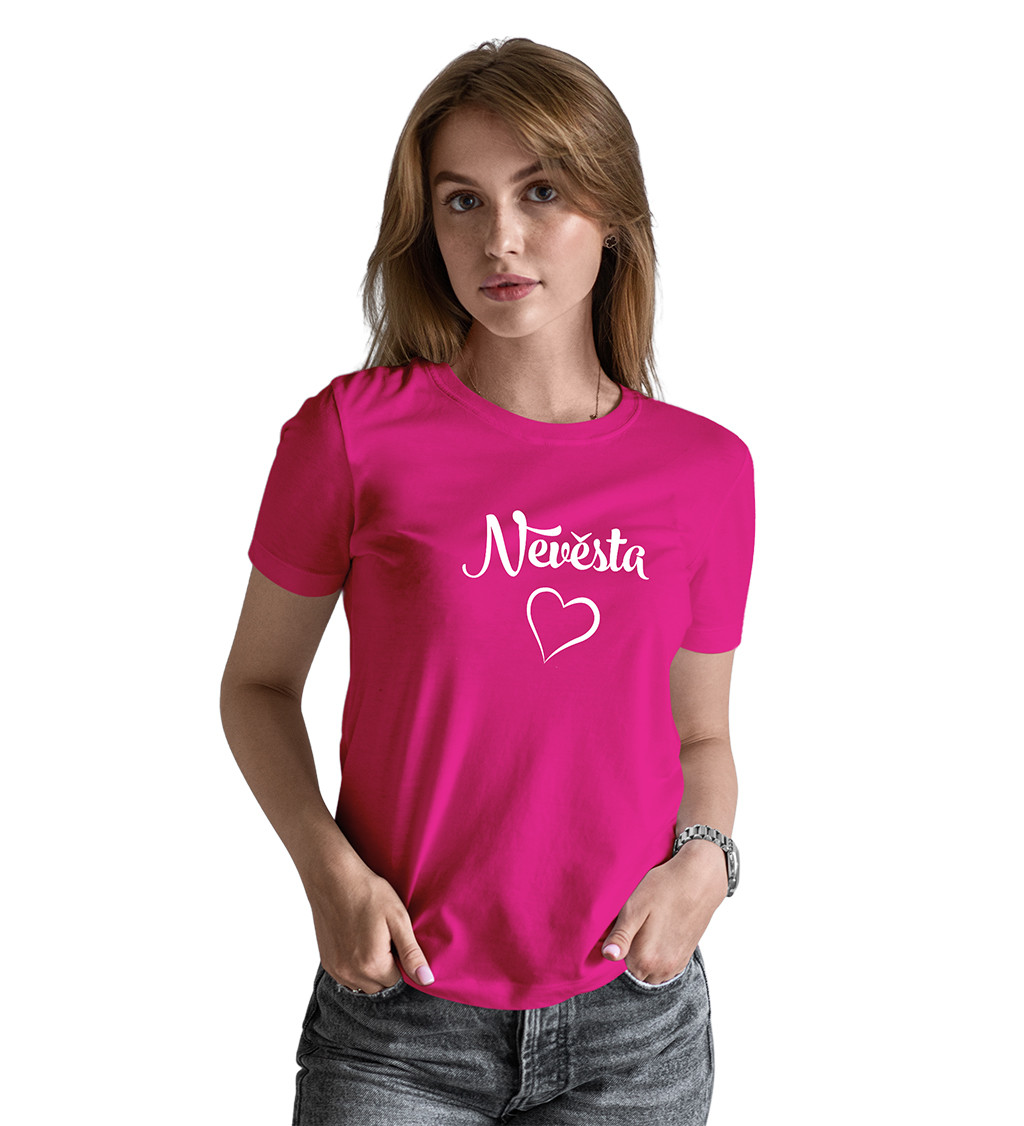 Růžové dámské tričko Nevěsta - srdce