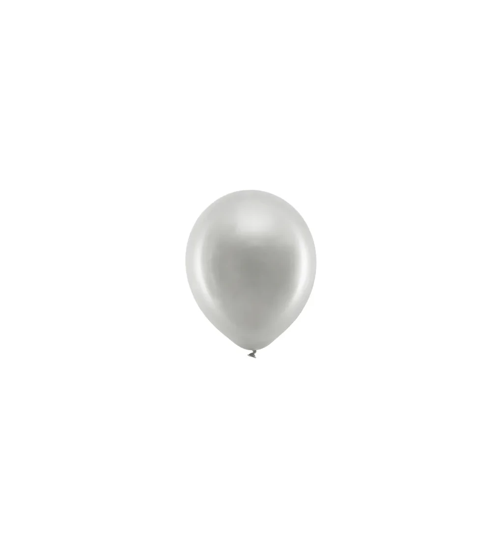 Stříbrné latexové balóny