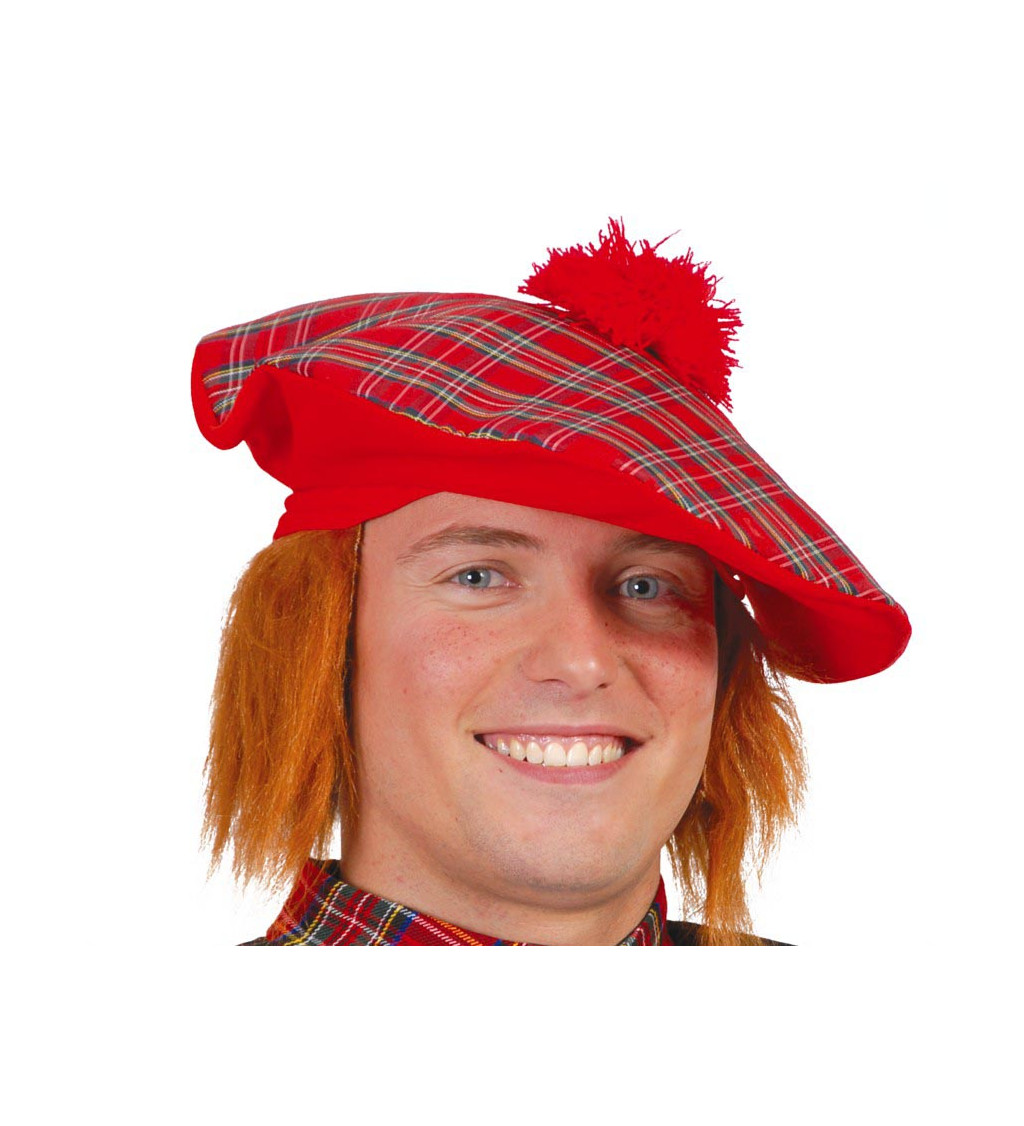 Skotský klobouk s vlasy