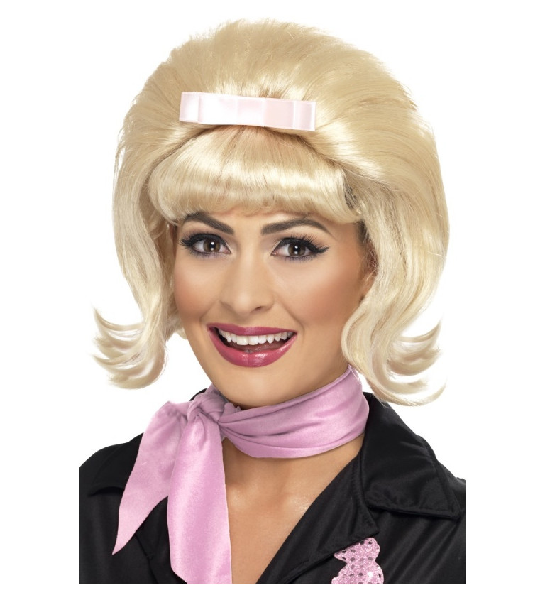 Blond dámská paruka ve stylu 50. let