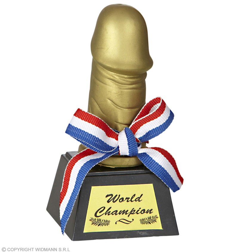 Penisová trofej na podstavci