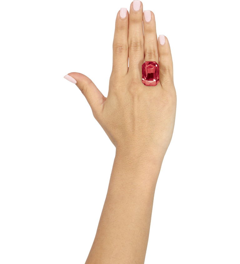 Prsten s barevným drahokamem