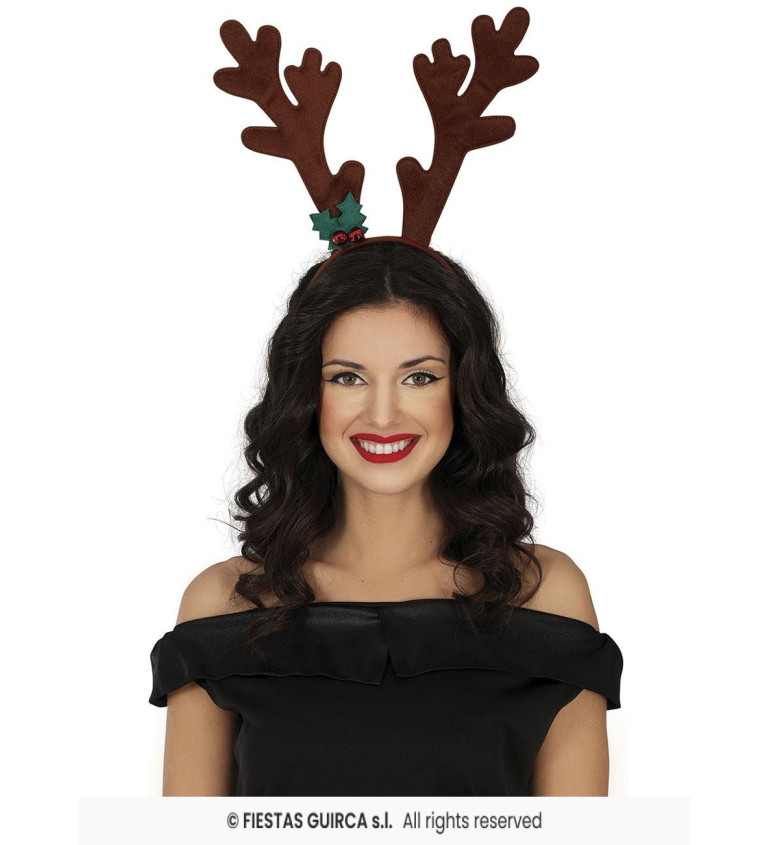 Čelenka se sobími parůžky